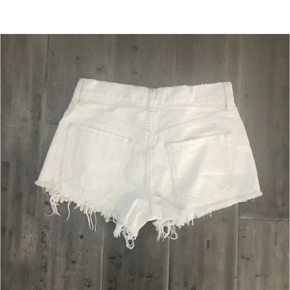 NWT Free People White Cut Off Jeans - Picture 6 of 8